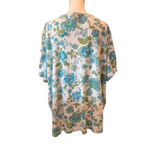 white stag v neck top blue floral womens plus size 26w - Picture 2 of 4